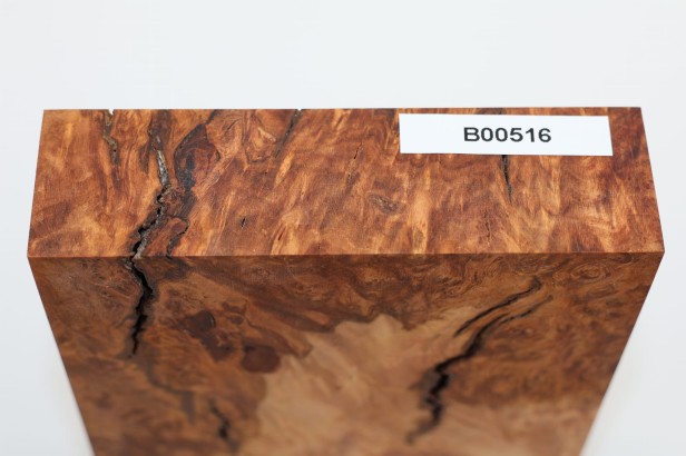 Lipa czeczot burl linden lime tree basswood stabilizowane drewno na biżuterię stabilized wood for jewelry