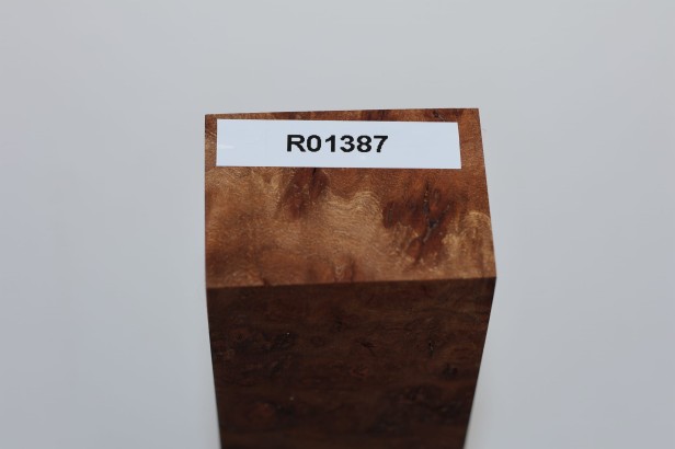 Wiąz Kaukaski Caucasian Elm czeczot burl stabilizowane drewno na rękojeść noża stabilized wood for knifes