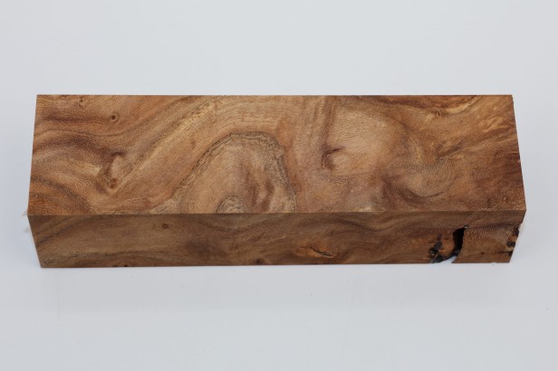 Wiąz Kaukaski Caucasian Elm czeczot burl stabilizowane drewno na rękojeść noża stabilized wood for knifes