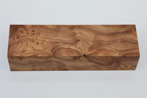 Wiąz Kaukaski Caucasian Elm czeczot burl stabilizowane drewno na rękojeść noża stabilized wood for knifes