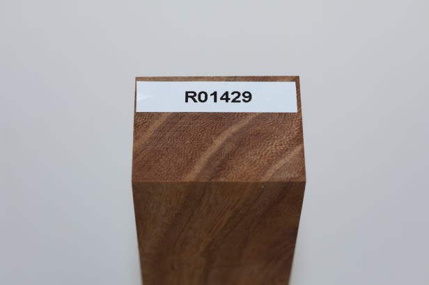 Wiąz Kaukaski Caucasian Elm stabilizowane drewno na rękojeść noża stabilized wood for knifes