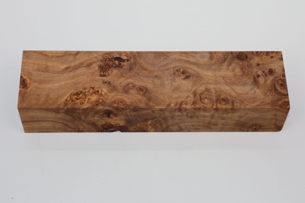Wiąz Kaukaski Caucasian Elm czeczot burl stabilizowane drewno na rękojeść noża stabilized wood for knifes