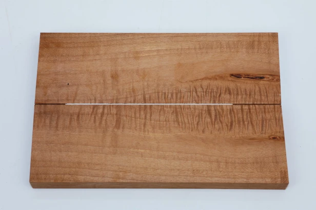 Lipa fala flame linden lime tree brązowe stabilizowane drewno na rękojeść noża okładki drewniane stabilized wood for knifes