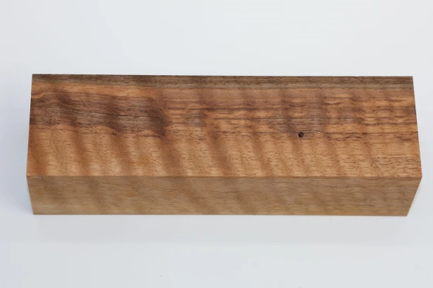 Orzech włoski fala Flame Walnut Wood stabilizowane drewno na rękojeść noża stabilized wood for knifes