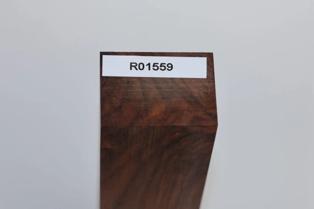 Orzech Kaukaski Caucasian Walnut stabilizowane drewno na rękojeść noża stabilized wood for knifes