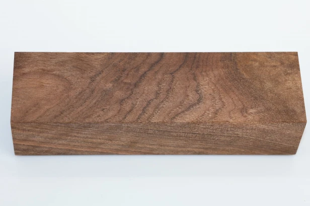 Orzech Kaukaski Caucasian Walnut stabilizowane drewno na rękojeść noża stabilized wood for knifes