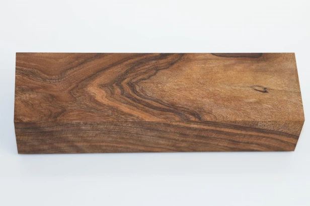 Orzech Kaukaski Caucasian Walnut stabilizowane drewno na rękojeść noża stabilized wood for knifes