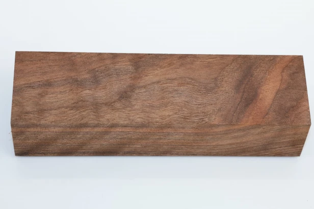 Orzech Kaukaski Caucasian Walnut stabilizowane drewno na rękojeść noża stabilized wood for knifes