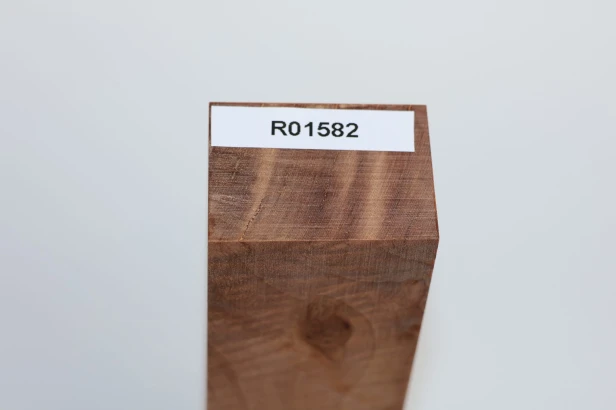 Lipa fala flame linden lime tree basswood brązowe stabilizowane drewno na rękojeść noża brown stabilized wood for knife