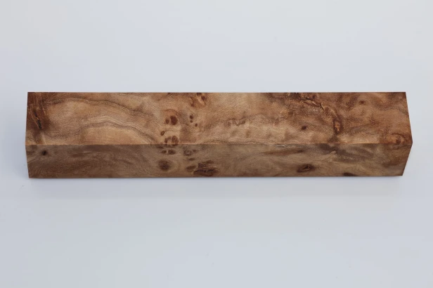 Wiąz Kaukaski Caucasian Elm czeczot burl stabilizowane drewno do toczenia na długopis stabilized wood for pen blank