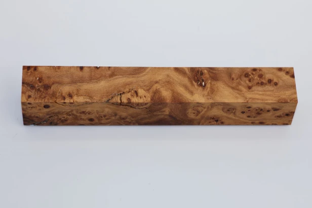 Wiąz Kaukaski Caucasian Elm czeczot burl stabilizowane drewno do toczenia na długopis stabilized wood for pen blank