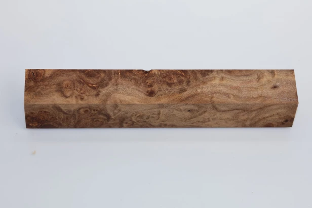 Wiąz Kaukaski Caucasian Elm czeczot burl stabilizowane drewno do toczenia na długopis stabilized wood for pen blank