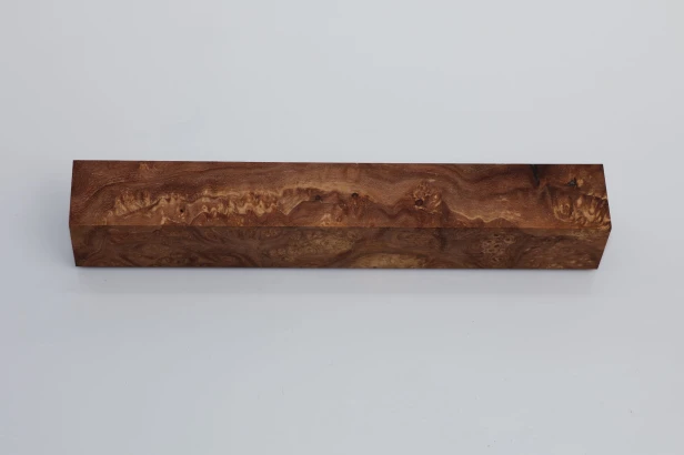 Wiąz Kaukaski Caucasian Elm czeczot burl stabilizowane drewno do toczenia na długopis stabilized wood for pen blank