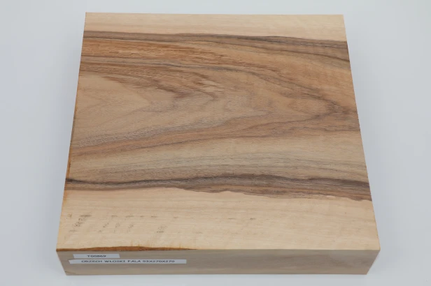 Orzech włoski fala Walnut flame drewno do toczenia wood for turning