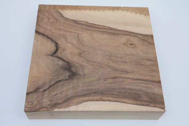 Orzech włoski fala Walnut flame drewno do toczenia wood for turning