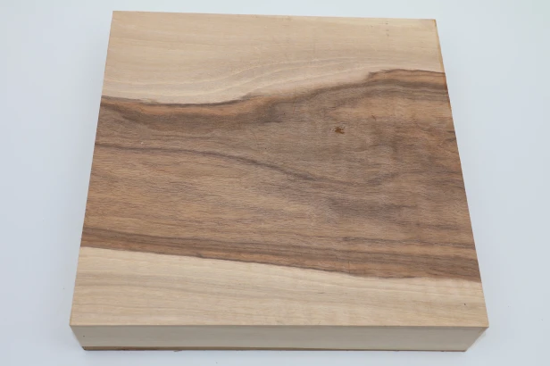 Orzech włoski fala Walnut flame drewno do toczenia wood for turning