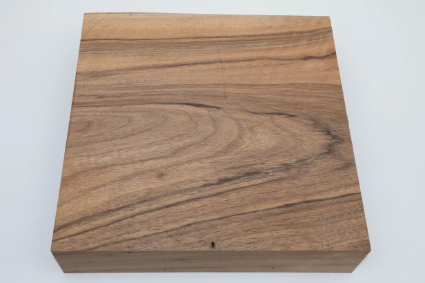 Orzech włoski fala Walnut flame drewno do toczenia wood for turning