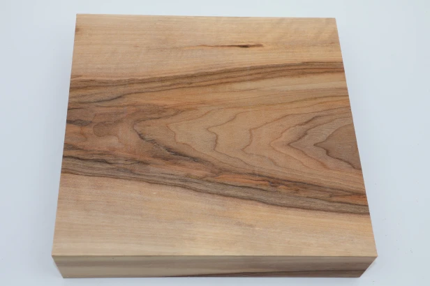 Orzech włoski fala Walnut flame drewno do toczenia wood for turning