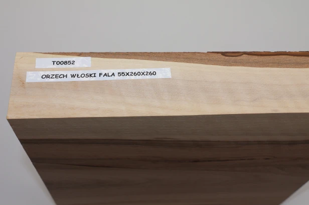 Orzech włoski fala Walnut flame drewno do toczenia wood for turning