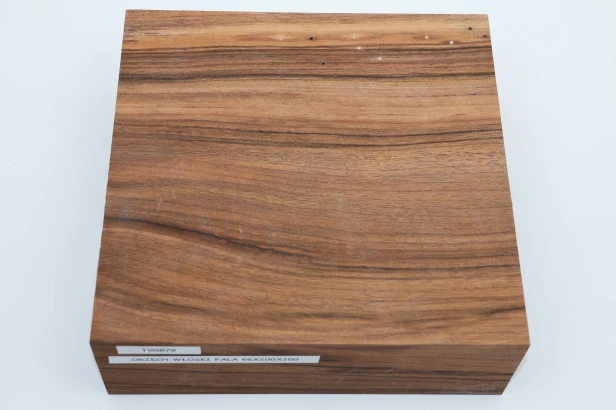 Orzech włoski fala Walnut flame drewno do toczenia wood for turning