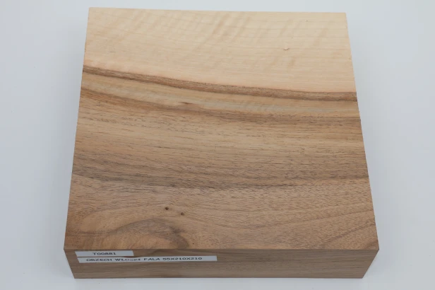 Orzech włoski fala Walnut flame drewno do toczenia wood for turning