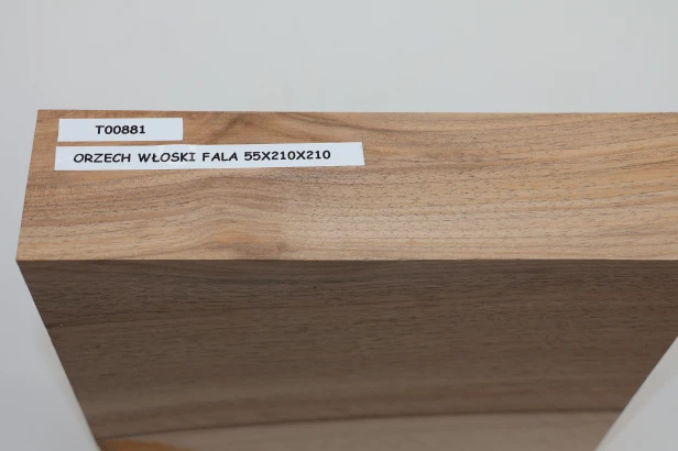 Orzech włoski fala Walnut flame drewno do toczenia wood for turning