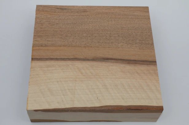 Orzech włoski fala Walnut flame drewno do toczenia wood for turning