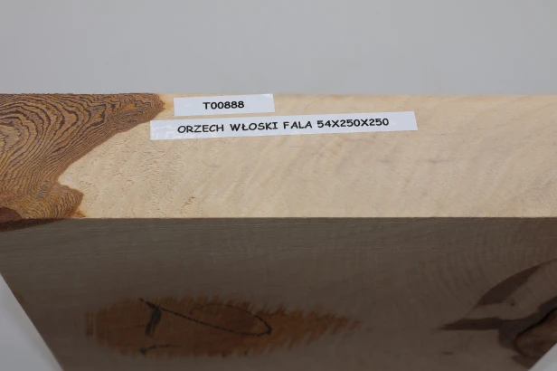 Orzech włoski fala Walnut flame drewno do toczenia wood for turning