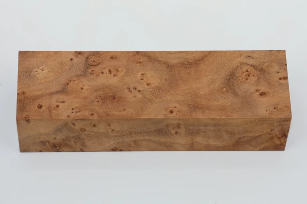 Wiąz Kaukaski Caucasian Elm czeczot burl stabilizowane drewno na rękojeść noża stabilized wood for knifes