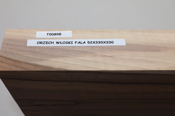 Orzech włoski fala Walnut Flame drewno do toczenia wood for turning