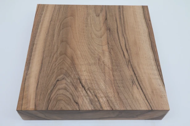 Orzech włoski fala Walnut Flame drewno do toczenia wood for turning
