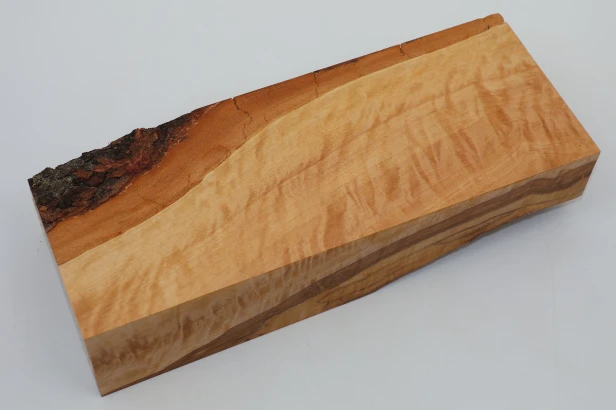 Brzoza fala Birch Flame drewno do toczenia kantówka wood for turning Timber