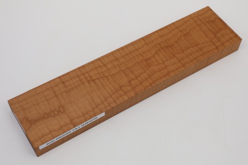 Klon pieczony fala Baked Maple Flame drewno do toczenia kantówka wood for turning Timber