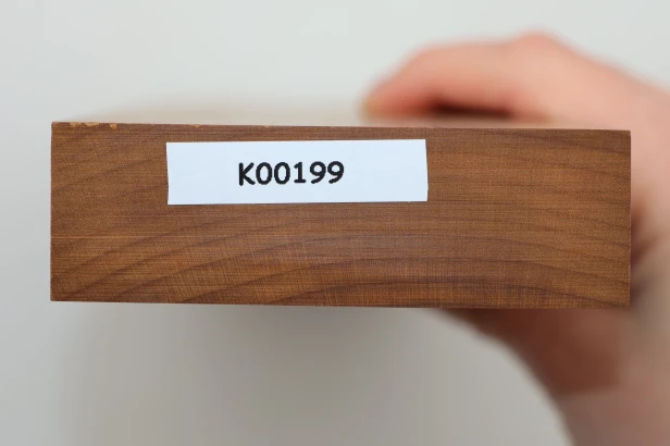 Klon pieczony fala Baked Maple Flame drewno do toczenia kantówka wood for turning Timber