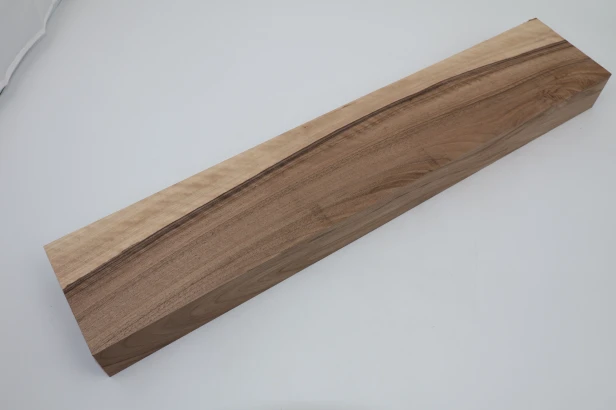 Orzech włoski fala Walnut Flame drewno do toczenia kantówka wood for turning Timber