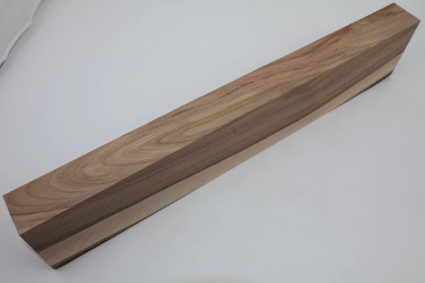 Orzech włoski fala Walnut Flame drewno do toczenia kantówka wood for turning Timber