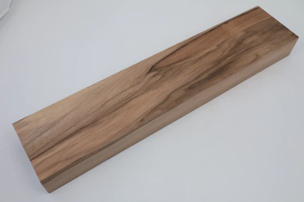 Orzech włoski Walnut drewno do toczenia kantówka wood for turning Timber