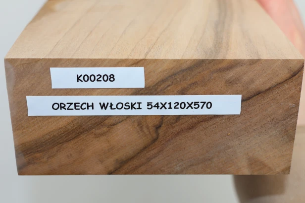 Orzech włoski Walnut drewno do toczenia kantówka wood for turning Timber