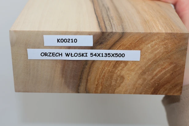 Orzech włoski Walnut drewno do toczenia kantówka wood for turning Timber