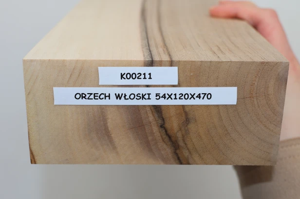 Orzech włoski Walnut drewno do toczenia kantówka wood for turning Timber