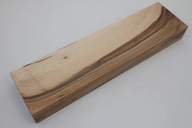 Orzech włoski Walnut drewno do toczenia kantówka wood for turning Timber