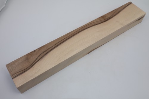 Orzech włoski Walnut drewno do toczenia kantówka wood for turning Timber