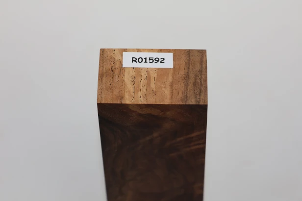 Orzech włoski X-CUT Walnut Wood stabilizowane drewno na rękojeść noża stabilized wood for knifes