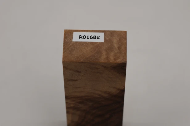 Orzech włoski fala Flame Walnut Wood stabilizowane drewno na rękojeść noża stabilized wood for knifes