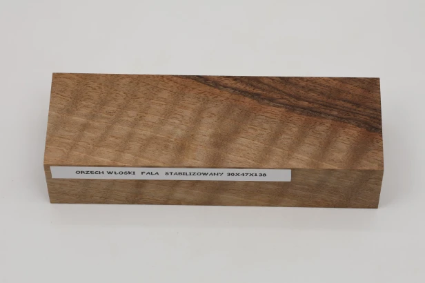 Orzech włoski fala Flame Walnut Wood stabilizowane drewno na rękojeść noża stabilized wood for knifes