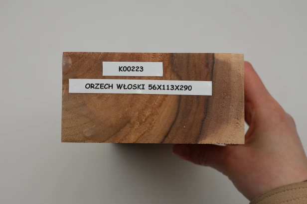 Orzech włoski Walnut drewno do toczenia kantówka wood for turning Timber