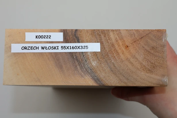 Orzech włoski Walnut drewno do toczenia kantówka wood for turning Timber