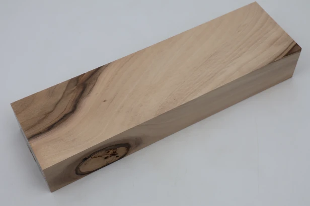 Orzech włoski Walnut drewno do toczenia kantówka wood for turning Timber