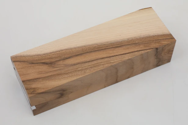 Orzech włoski Walnut drewno do toczenia kantówka wood for turning Timber