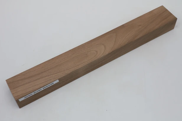 Orzech włoski Walnut listwa drewniana wooden strip